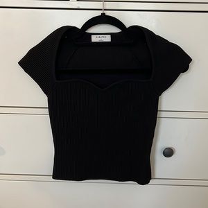 Aritzia/Babaton Sculpt Knit Sweetheart Tee [brand new]